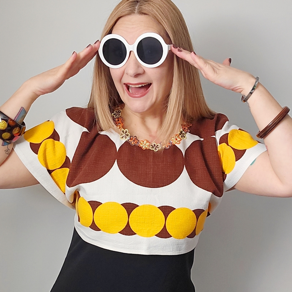 Vintage Refashioned Wrap Top (M) ♻️🧵
